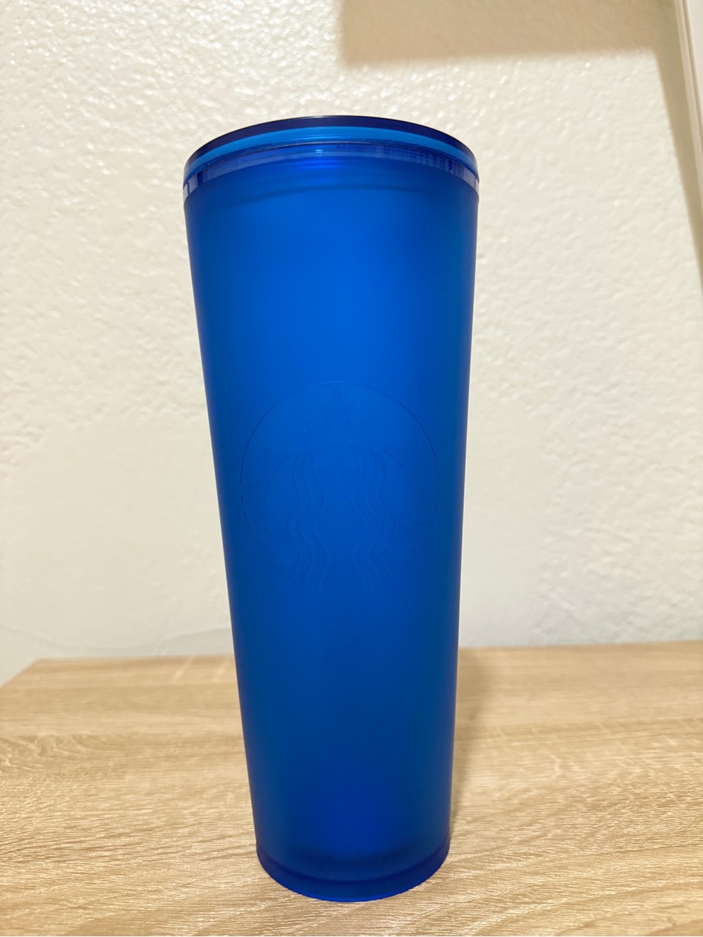 NWT 2022 Starbucks Cobalt Blue Matte Cold 24oz Tumbler